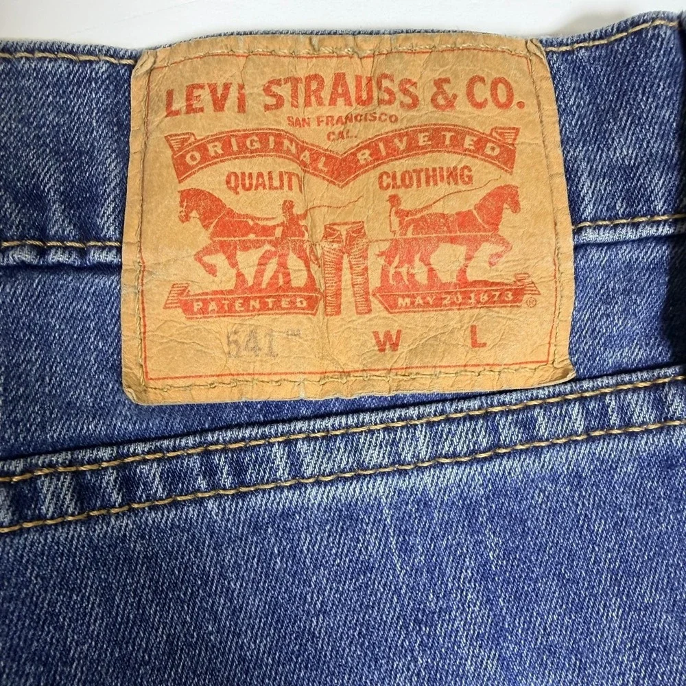 Levis levi 541